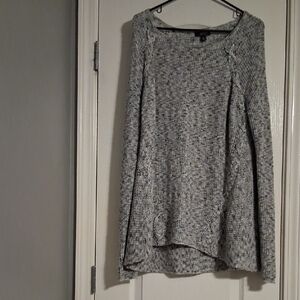 a.n.a Heathered Gray Women's Sweater